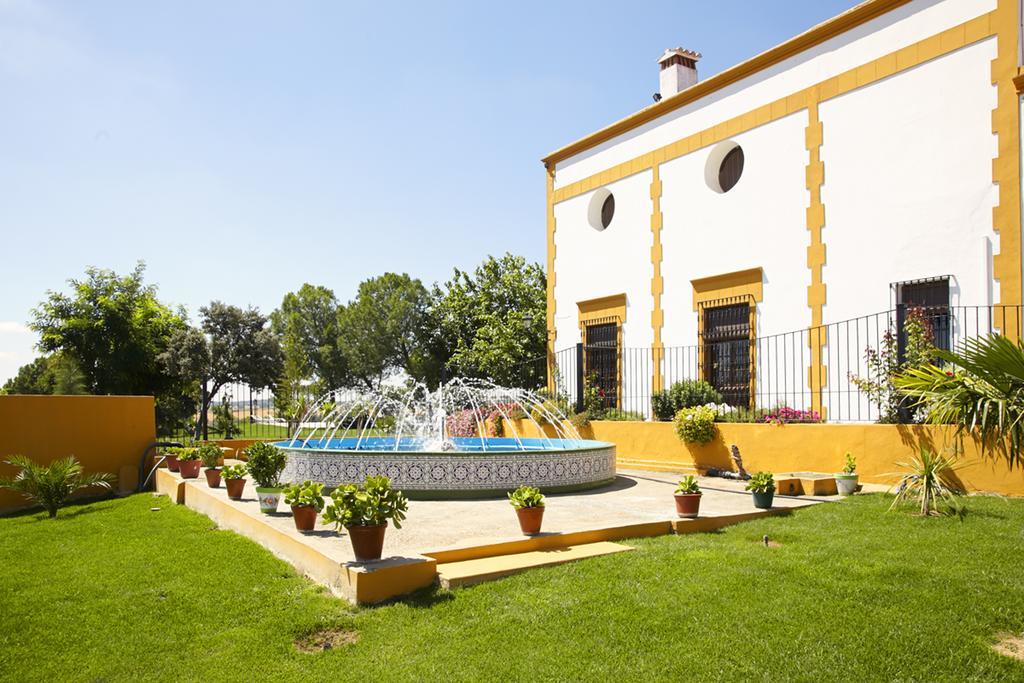 Hotel Bodega El Moral Ribera del Fresno Екстериор снимка